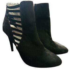 Nine West Black Ankle Booties with Cutout Design, stilleto heel, size 8